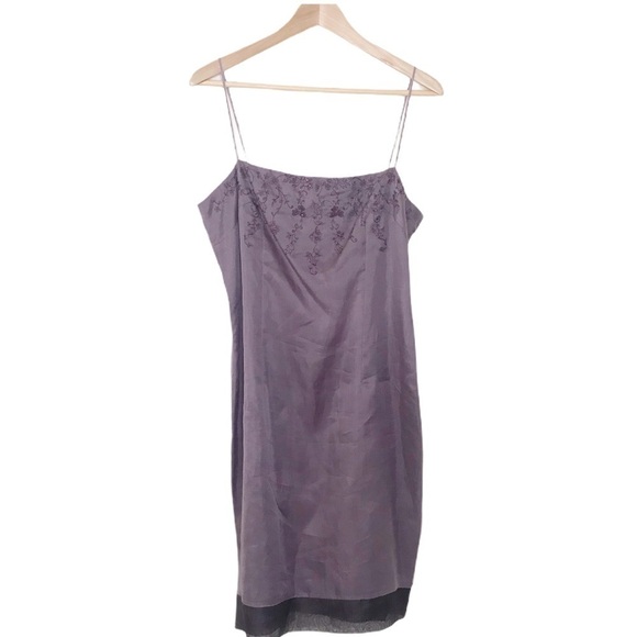 Laundry By Shelli Segal Dresses & Skirts - Laundry silk spaghetti strap purple dress sz 12